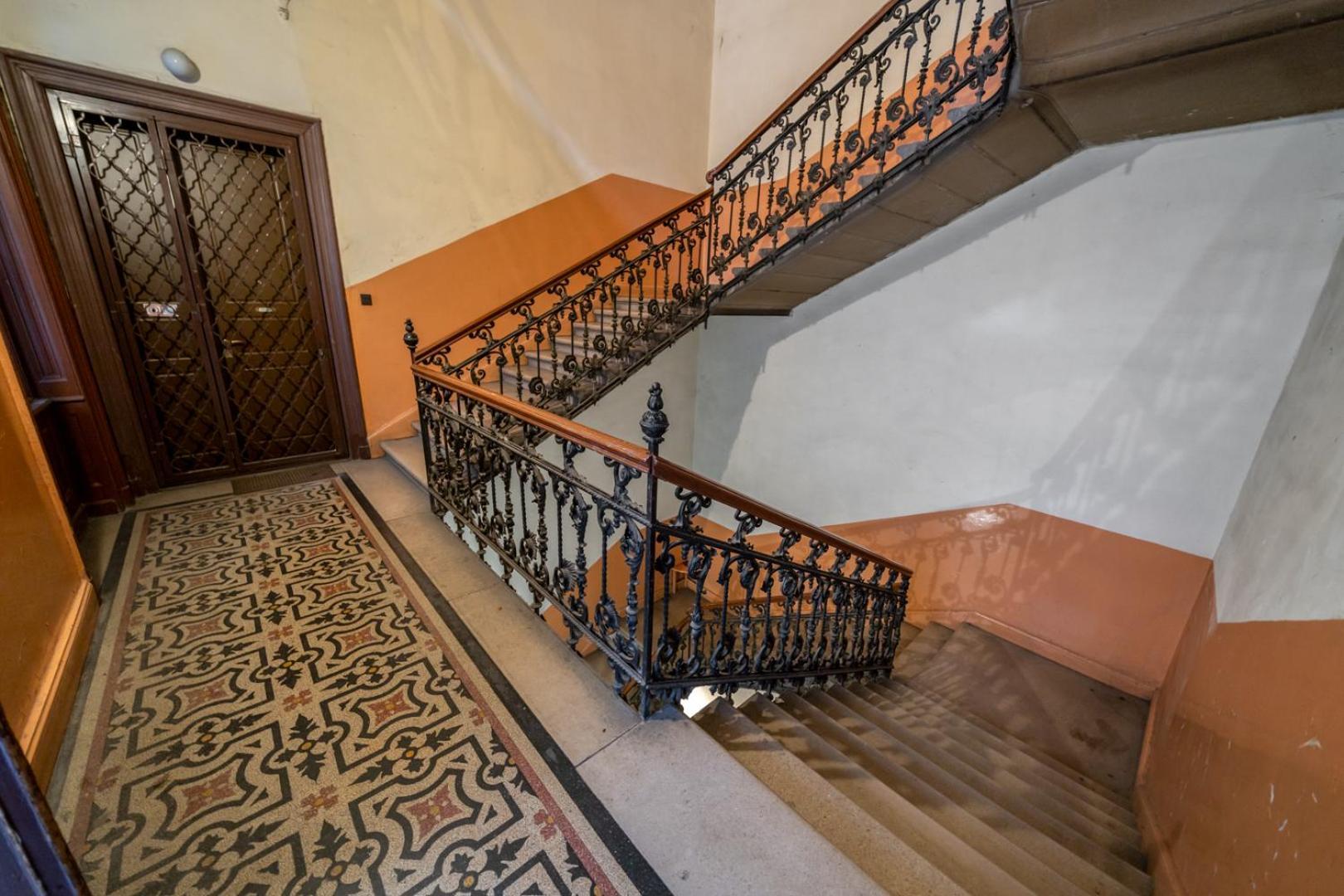 Panorama Big Boulvard 4 BDRM 3 BTHROOM, 13PPL, AC Budapest Exteriör bild