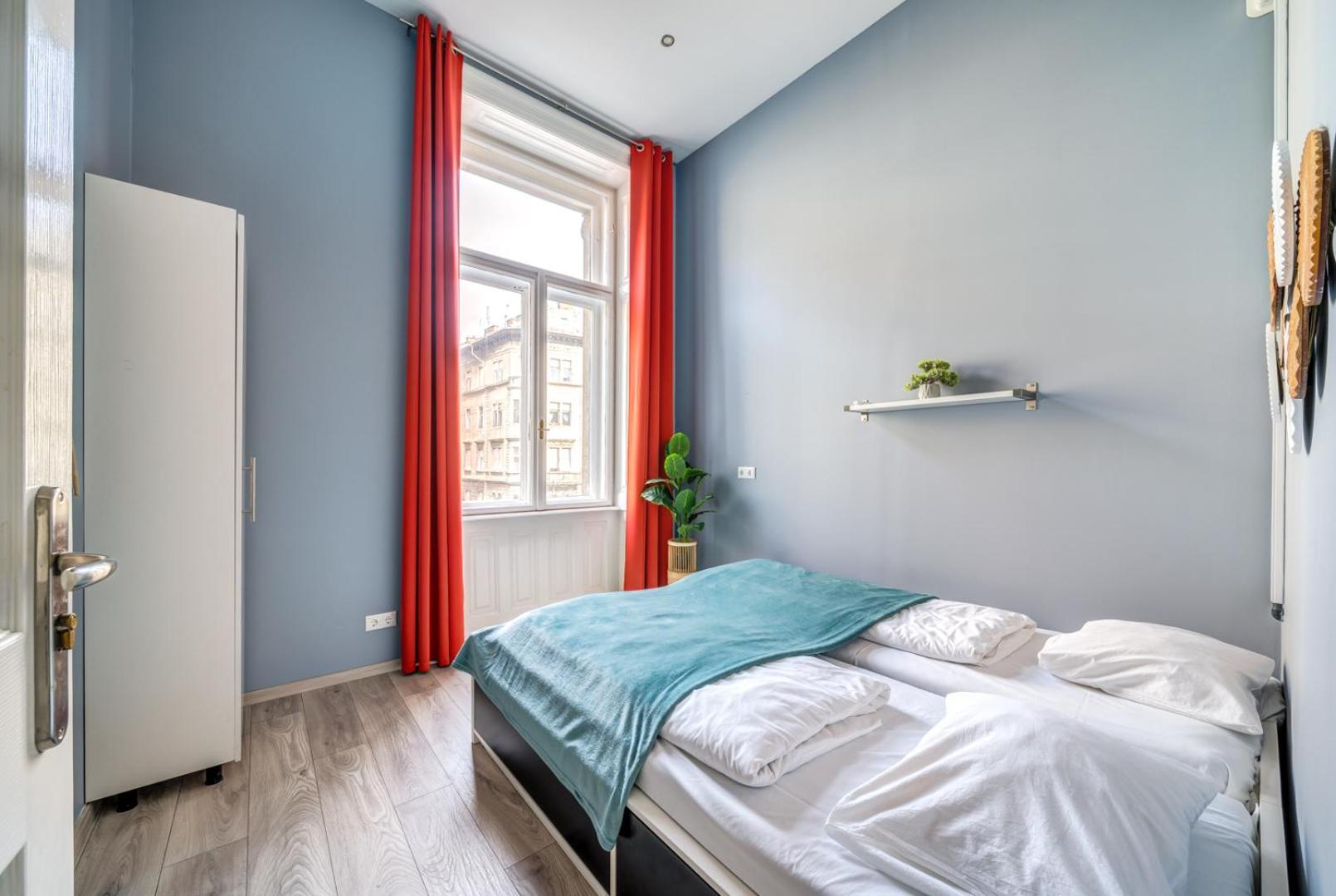 Panorama Big Boulvard 4 BDRM 3 BTHROOM, 13PPL, AC Budapest Exteriör bild
