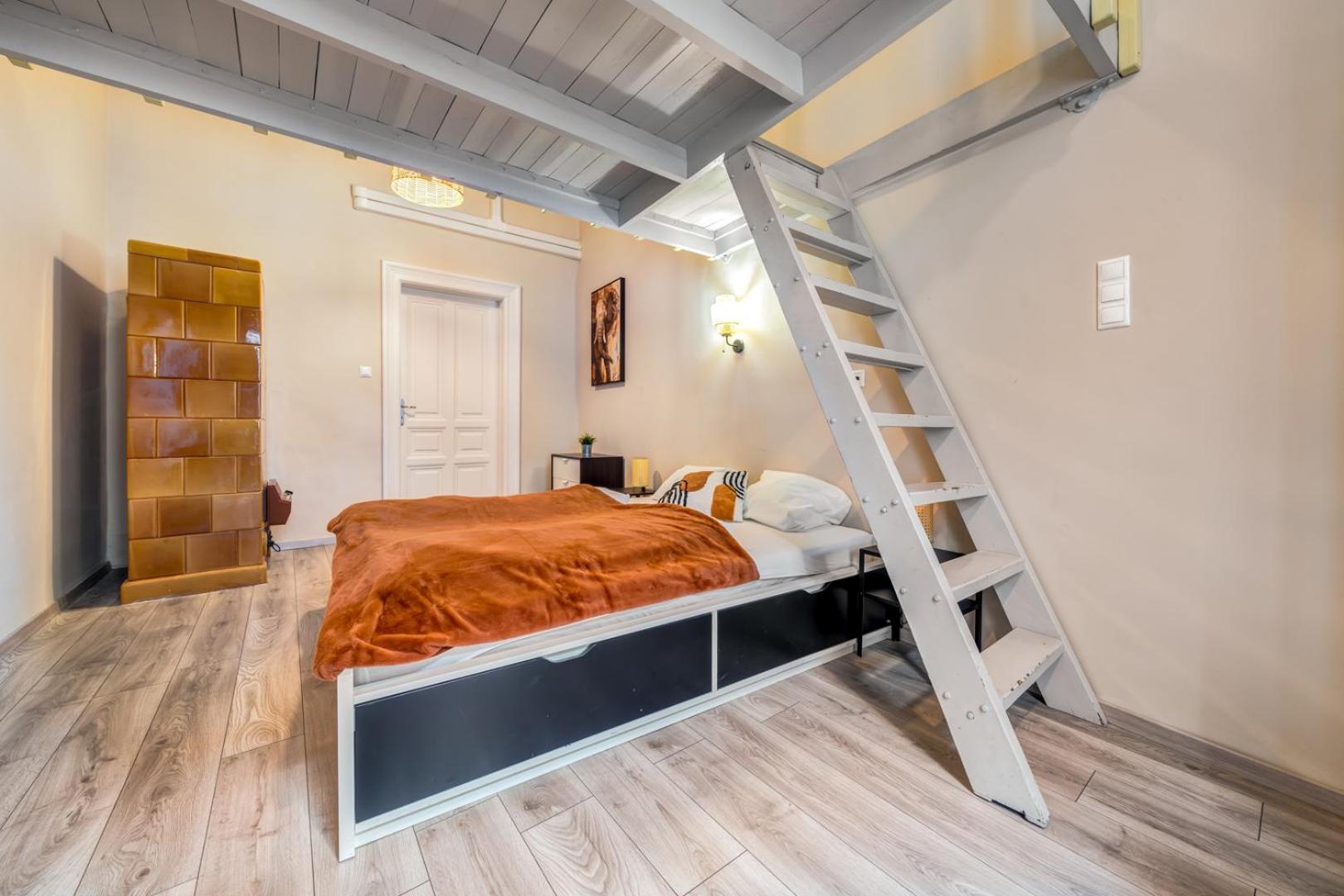 Panorama Big Boulvard 4 BDRM 3 BTHROOM, 13PPL, AC Budapest Exteriör bild